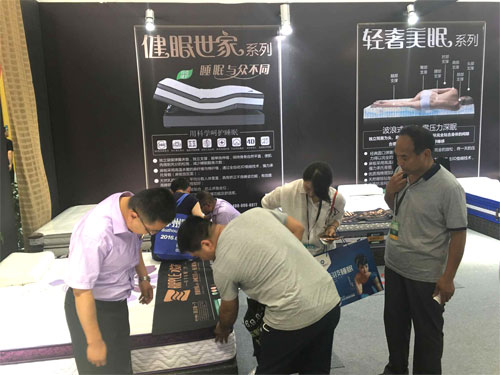 国产精品99无码一区二蜜桃活动现场